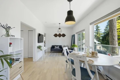 Kitchen Island Photo of 5673 Salmon Drive, Sechelt, BC
