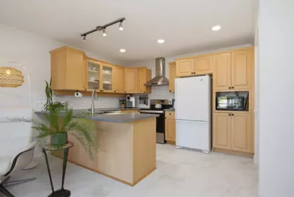 7 4001 Old Clayburn Road, Abbotsford, BC, Abbotsford — Townhouse for sale
