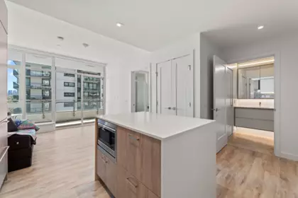 Primary Bedroom Photo of 802 2288 Alpha Avenue, Burnaby, BC