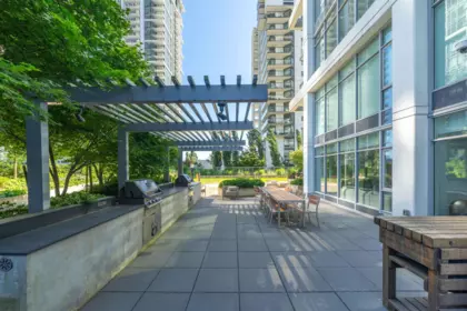 Swimming Pool Photo of 802 2288 Alpha Avenue, Burnaby, BC