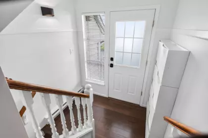 Entry Foyer Photo of 34 2450 Hawthorne Avenue, Port Coquitlam, BC