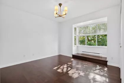 Powder Room Photo of 34 2450 Hawthorne Avenue, Port Coquitlam, BC
