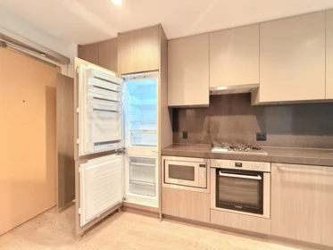 Breakfast Nook Photo of 1505 6080 Mckay Avenue, Burnaby, BC