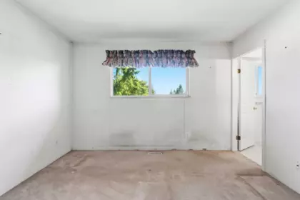 Basement Recreation Room Photo of 19741 47 Avenue, Langley, BC