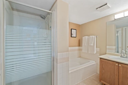 Office / Den Photo of 402 60 Richmond Street, New Westminster, BC