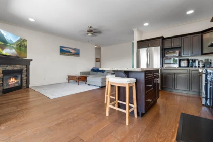 Primary Bedroom Photo of 34832 1 Avenue, Abbotsford, BC
