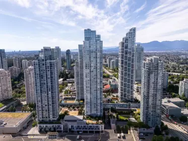 Backyard Photo of 4306 4670 Assembly Way, Burnaby, BC