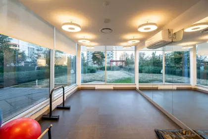 Entry Foyer Photo of 4306 4670 Assembly Way, Burnaby, BC