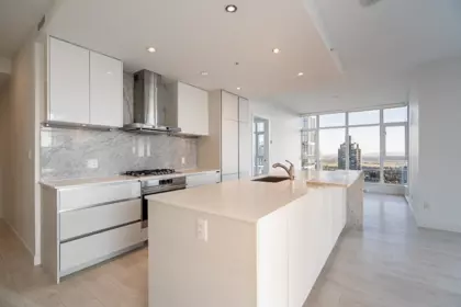 4306 4670 Assembly Way, Burnaby, BC, Burnaby — Apartment/Condo for sale