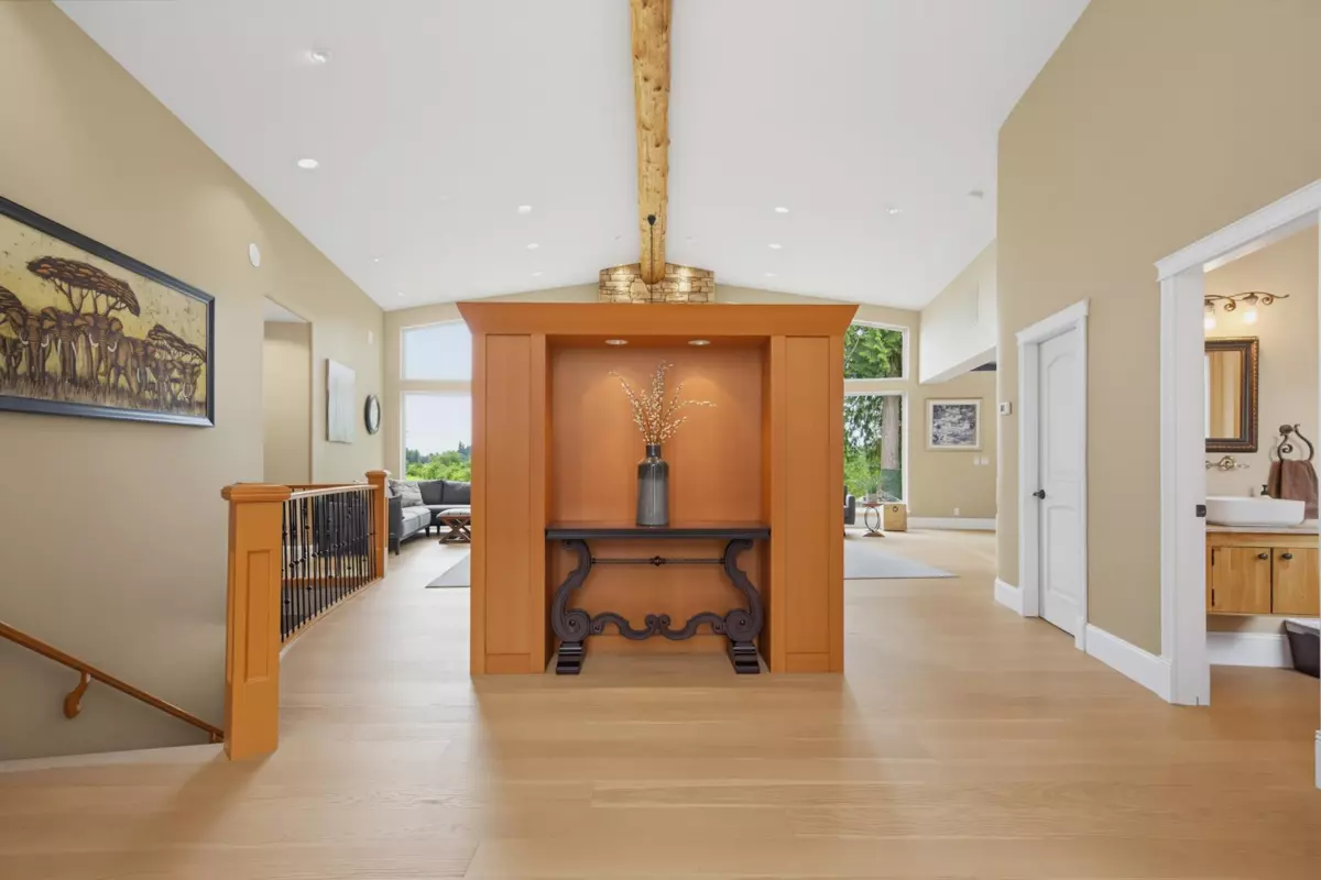 Family Room Photo of 9472 222 Street, Langley, BC