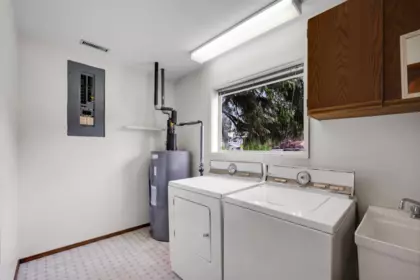 Laundry Room Photo of 1464 Maple Crescent, Squamish, BC