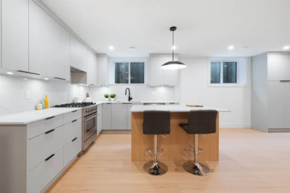 Kitchen Photo of 1 4855 Venables Street, Burnaby, BC