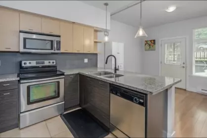 Breakfast Nook Photo of 30 6299 144 Street, Surrey, BC