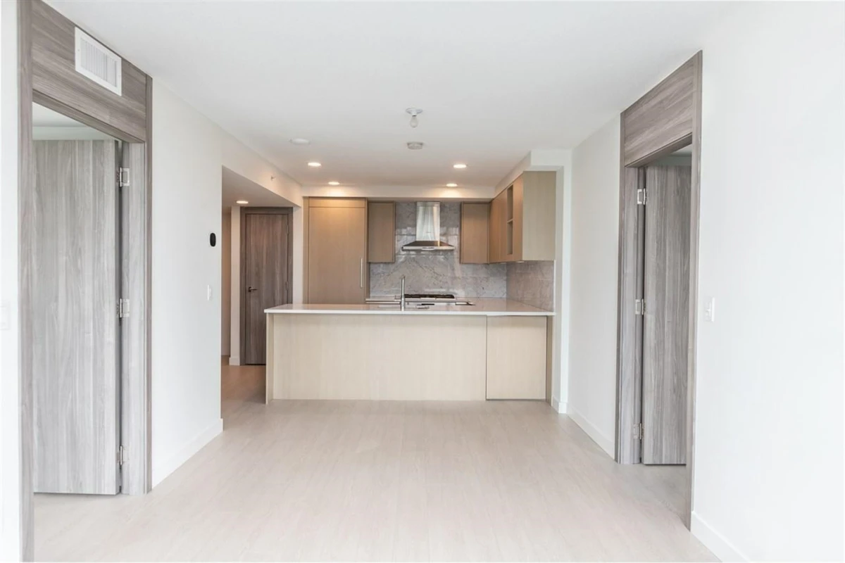 Dining Area Photo of 1101 8800 Hazelbridge Way, Richmond, BC