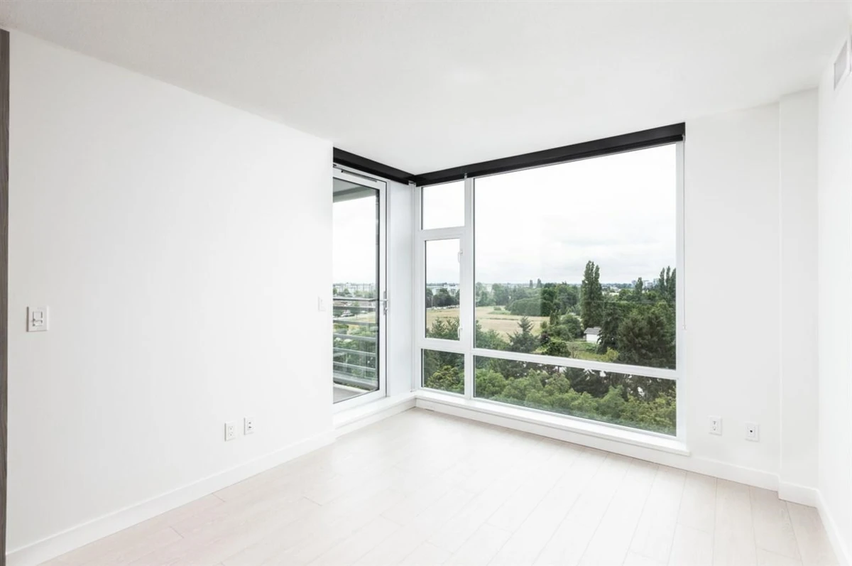 Family Room Photo of 1101 8800 Hazelbridge Way, Richmond, BC