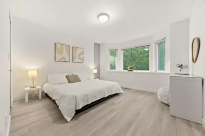 Primary Bedroom Photo of 24222 103 Avenue, Maple Ridge, BC