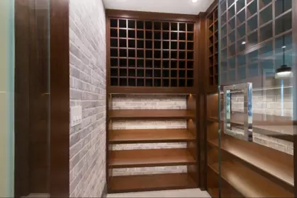 Walk-In Closet Photo of 3708 W 35th Avenue, Vancouver, BC