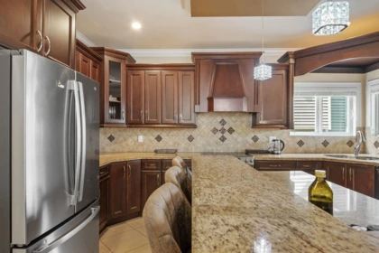 Kitchen Island Photo of 5528 189a Street, Surrey, BC