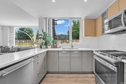 Kitchen Photo of 109 7080 No. 3 Road, Richmond, BC