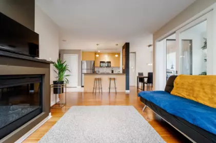 Breakfast Nook Photo of 506 989 Beatty Street, Vancouver, BC
