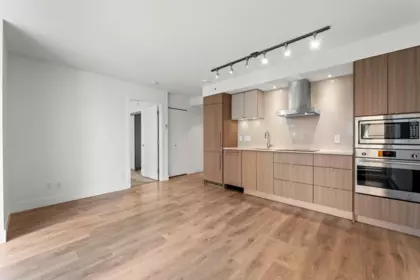 210 1788 Columbia Street, Vancouver, BC, Vancouver — Apartment/Condo for sale