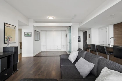 Breakfast Nook Photo of 2303 1550 Fern Street, North Vancouver, BC