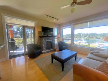 Breakfast Nook Photo of 18D 12849 Lagoon Road, Madeira Park, BC
