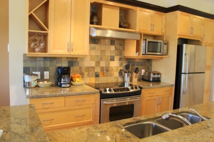 18D 12849 Lagoon Road, Madeira Park, BC, Madeira Park — Townhouse for sale
