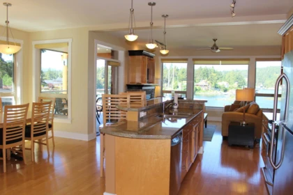 18D 12849 Lagoon Road, Madeira Park, BC, Madeira Park — Townhouse for sale