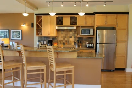 18D 12849 Lagoon Road, Madeira Park, BC, Madeira Park — Townhouse for sale