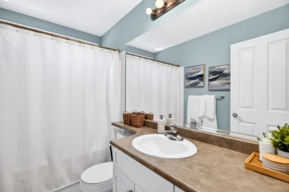 Entry Foyer Photo of 13933 229b Street, Maple Ridge, BC