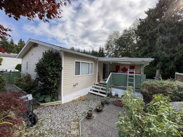 32 5575 Mason Road, Sechelt, BC, Sechelt — Manufactured Home for sale