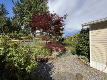 Office / Den Photo of 32 5575 Mason Road, Sechelt, BC