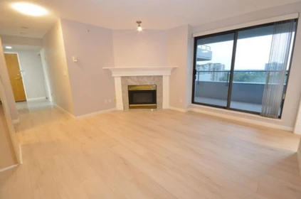 1201 6611 Cooney Road, Richmond, BC, Richmond — Apartment/Condo for sale