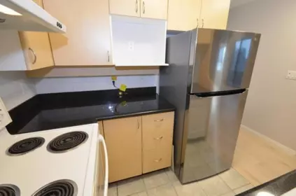 Kitchen Island Photo of 1201 6611 Cooney Road, Richmond, BC