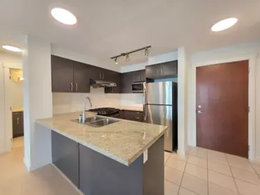 312 9299 Tomicki Avenue, Richmond, BC, Richmond — Apartment/Condo for sale