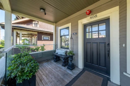 408 Eighth Street, New Westminster, BC, New Westminster — Single Family Residence for sale