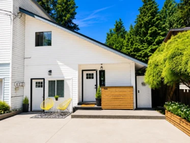 41741 Dogwood Place, Squamish, BC, Squamish — Half Duplex for sale