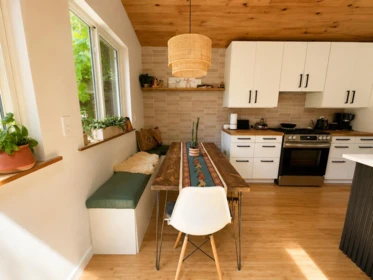 41741 Dogwood Place, Squamish, BC, Squamish — Half Duplex for sale