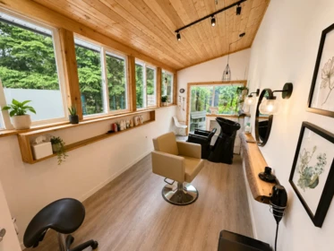 Kitchen Photo of 41741 Dogwood Place, Squamish, BC