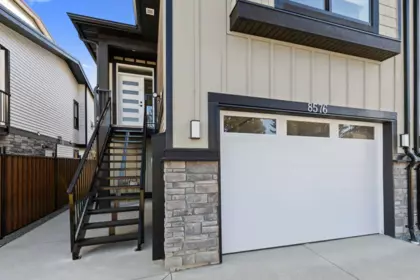 8576 Dunbar Way, Mission, BC, Mission — Half Duplex for sale