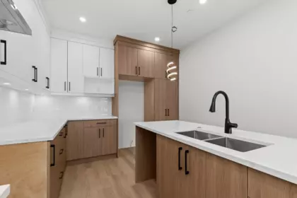 Kitchen Photo of 8576 Dunbar Way, Mission, BC