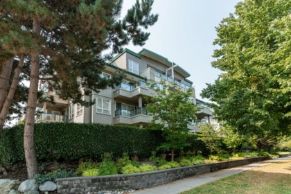 114 5800 Andrews Road, Richmond, BC, Richmond — Apartment/Condo for sale
