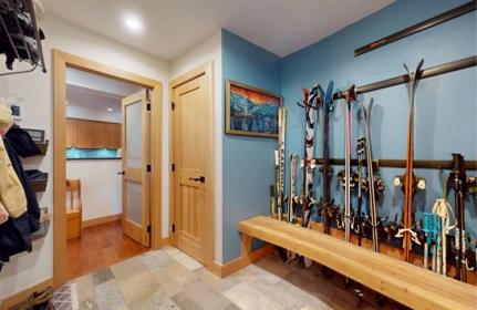 11 2556 Snowridge Crescent, Whistler, BC, Whistler — Townhouse for sale