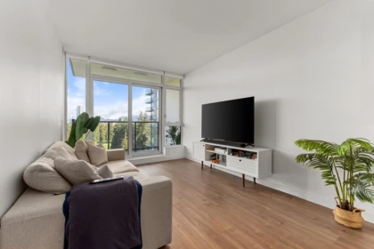 1702 585 Austin Avenue, Coquitlam, BC, Coquitlam — Apartment/Condo for sale
