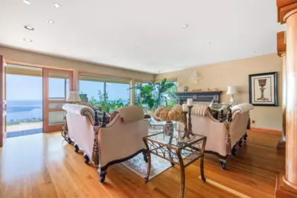 Primary Bedroom Photo of 1626 Pinecrest Drive, West Vancouver, BC