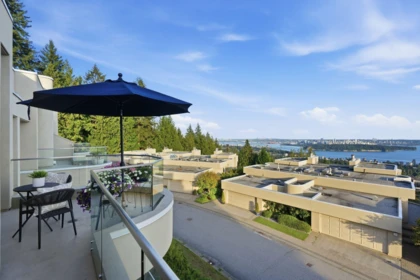 2343 Folkestone Way, West Vancouver, BC, West Vancouver — Townhouse for sale