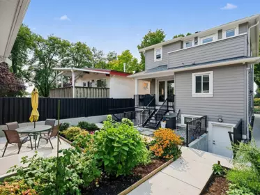 Outdoor Kitchen Photo of 636 Cassiar Street, Vancouver, BC