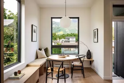 Living Room Photo of 6 37940 Fourth Avenue, Squamish, BC