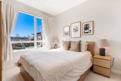 Primary Bedroom Photo of 301 31158 Westridge Place, Abbotsford, BC